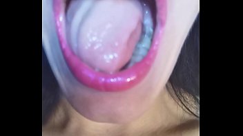 big lips tongues slurping semen