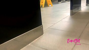 team girls locker room hidden camera porn