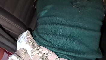 follando ami hijastra en el auto