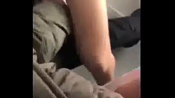 asia girl pissing in the changing room