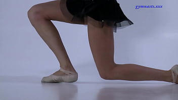 naked cameltoe sports girls