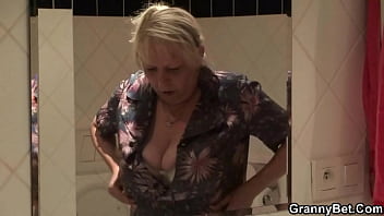 young guy whitezilla fuck women