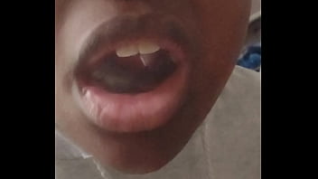 spit cum in boyfriends mouth
