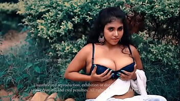 beautiful bhabhi nude flash ho