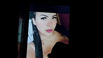 mexican girl cums while masterbating