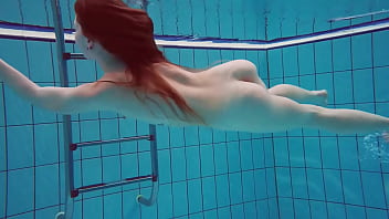 free watch body perfect nude bath babe