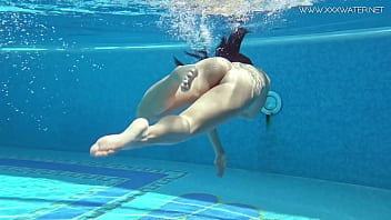 groped girl swimming pool